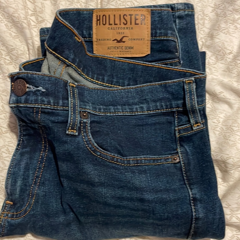 Mens hollister skinny jeans, size 32x30, dark blue
